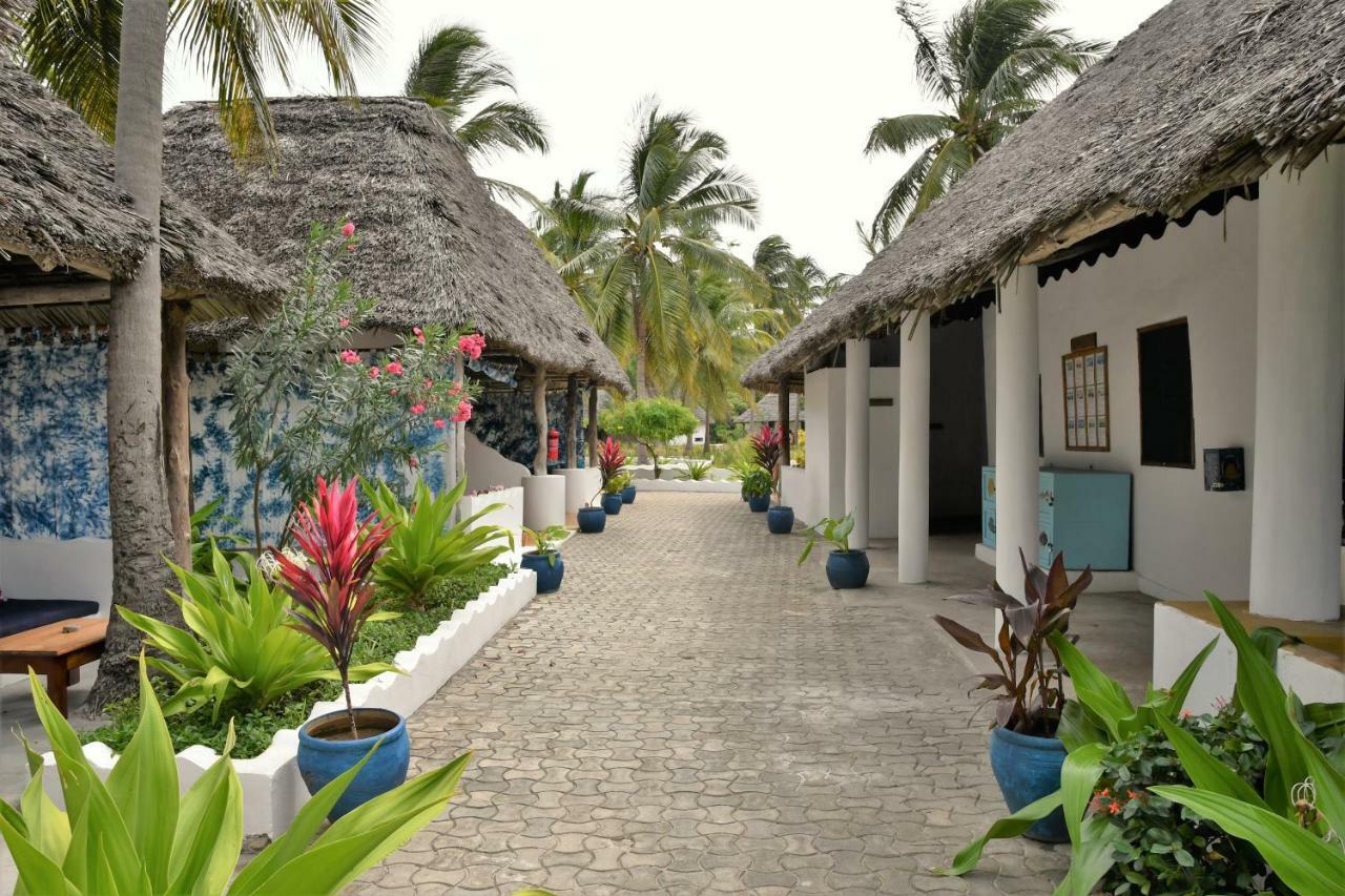 Big Blu Mafia Island Dive Resort Utende Exterior foto